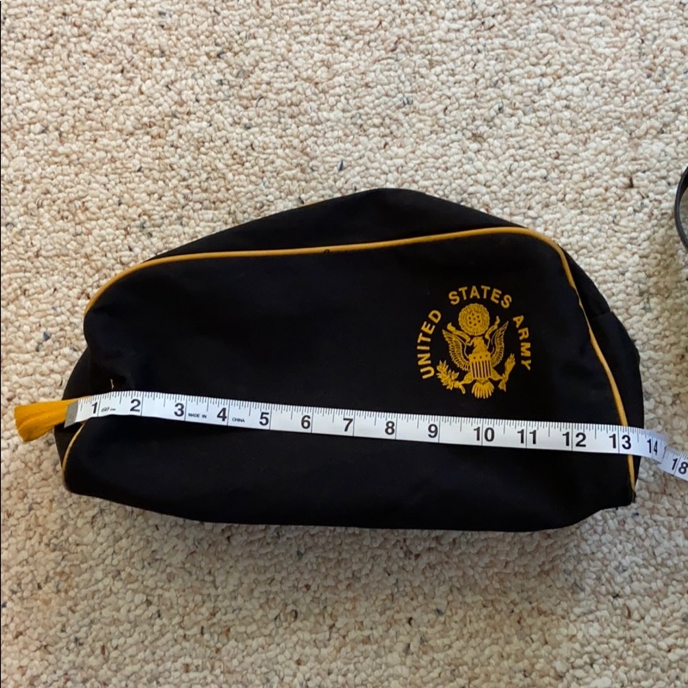 Toiletry Bags Bundle! - Picture 6 of 7